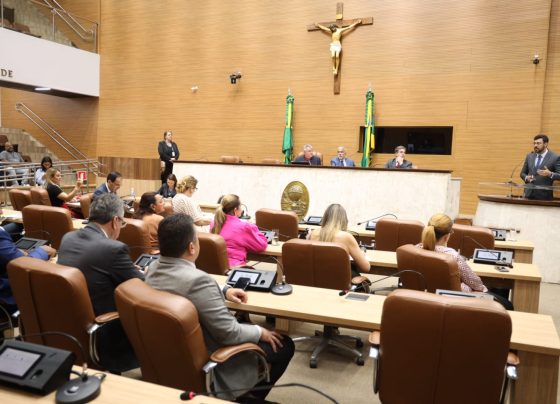 Sessão Especial aborda gestão da água e saneamento prestados pela empresa Iguá