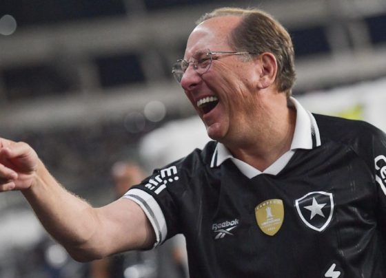Textor reafirma desejo de comprar o Botafogo: ‘Estamos financiando a Europa’