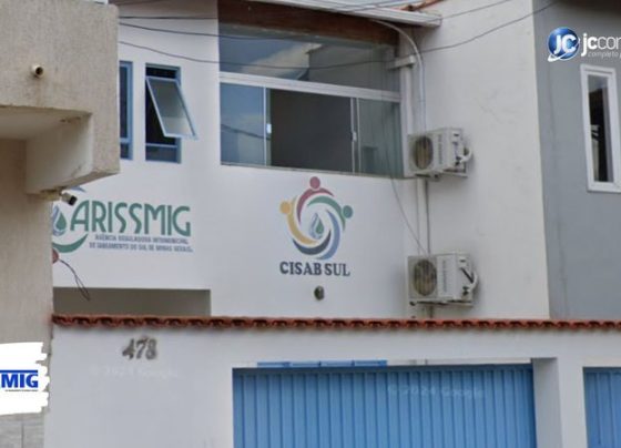 edital reúne 5 cargos e salários até R$ 4,7 mil