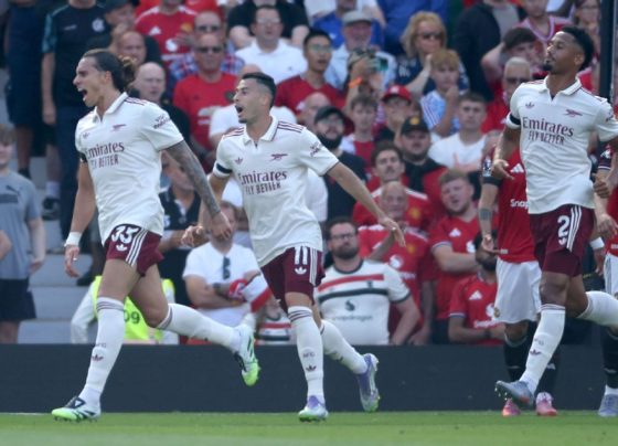 Arsenal abre Premier League com vitória sobre Manchester United