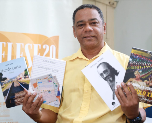 Elese recebe Gilson Sousa em mais um ´Encontro com o Autor Sergipano´