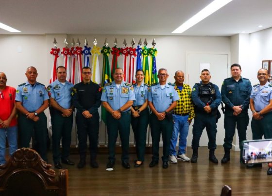 PMSE condecora militares e civis pelos relevantes serviços prestados à Corporação – P.M.S.E.