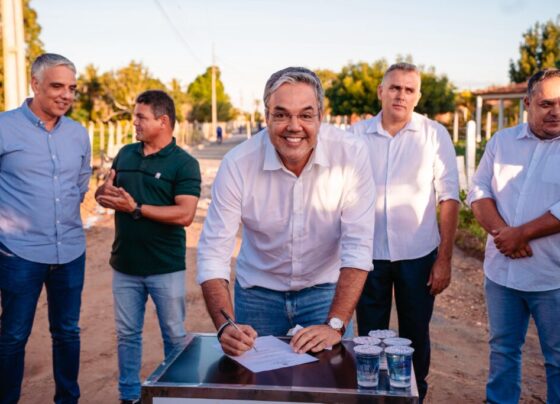 Prefeito Sérgio Reis autoriza calçamento da estrada Zé Vitório no povoado Jenipapo – RO Acontece