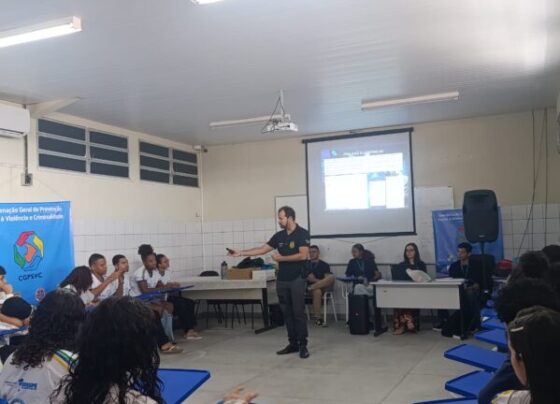 Projeto de Mediação de Conflitos avança em escola estadual com oficina sobre cyberbullying e crimes virtuais
