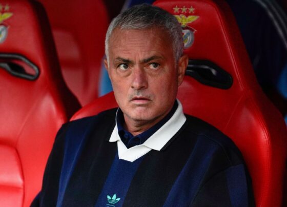 A ‘cláusula-bomba’ do contrato de Mourinho com Benfica que permite até saída e o que assistir no Disney+