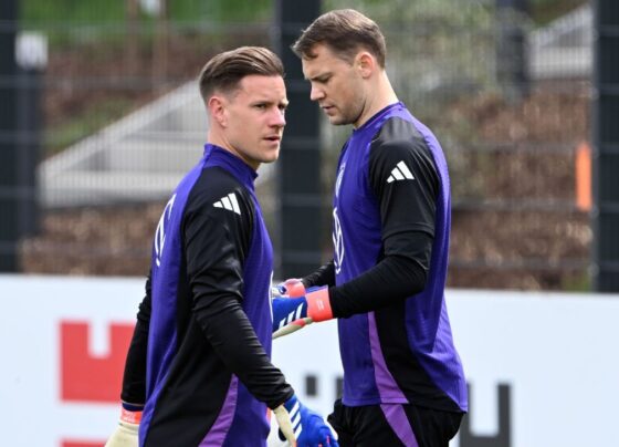 A corneta que técnico da Alemanha sofreu sobre Neuer x Ter Stegen