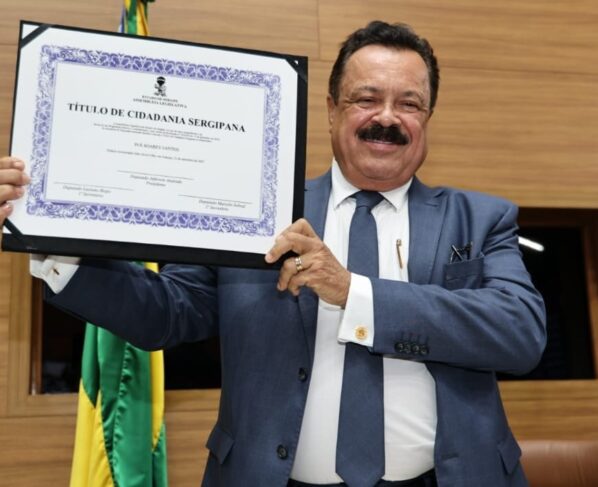 Alese concede Título de Cidadão Sergipano ao empresário Ivã Soares Santos