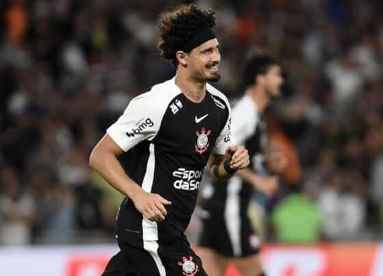 André Ramalho ‘abre mão’ de gol no Corinthians: ‘Mérito do Matheuzinho’