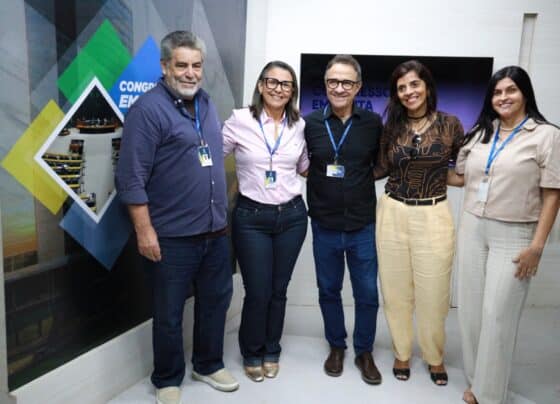 Coordenadora de Rádio do Senado visita Alese