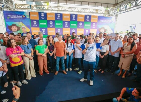 Deputados participaram do lançamento do Programa ‘CNH Caminhoneiro’, em Itabaiana