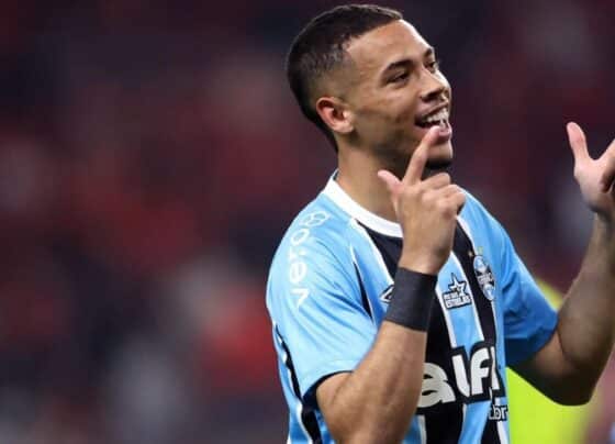 Grêmio vence Internacional em clássico com polêmicas e expulsões