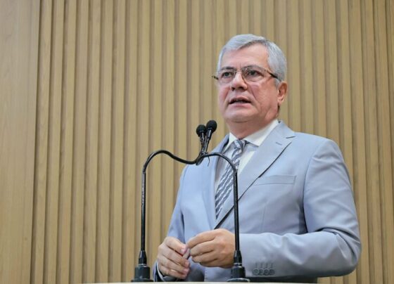 Iran cobra efetividade da lei que obriga o ensino da Libras nas escolas de Aracaju – Portal Imprensa 1
