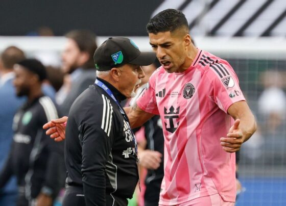 MLS aumenta punição, e Suárez cumprirá gancho maior por cuspir em adversário
