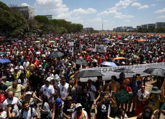 Milhares marcham no DF contra anistia a golpistas e PEC da Blindagem – RO Acontece