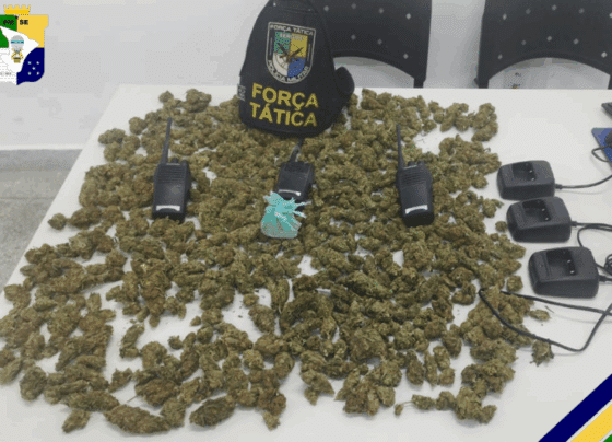 Polícia Militar apreende drogas e radiocomunicadores durante ação no Bairro Bugio – P.M.S.E.