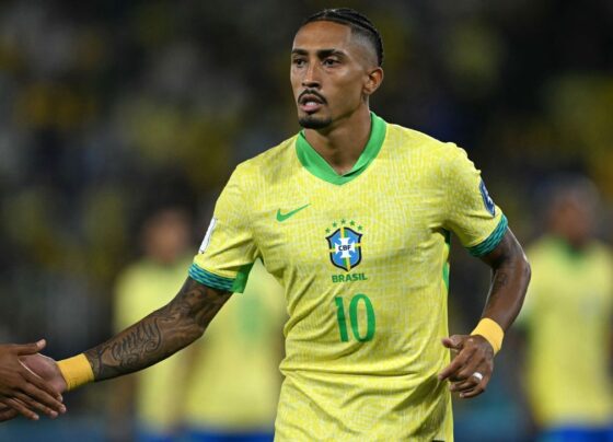 Raphinha fretou voo particular de R$ 1,5 milhão para chegar a tempo na seleção