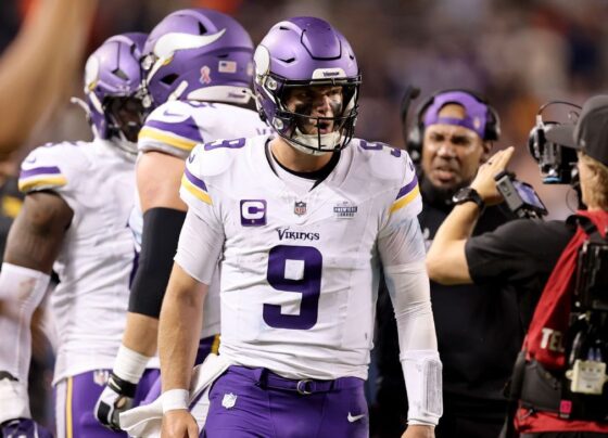 Vikings viram sobre os Bears em noite do estreante JJ McCarthy