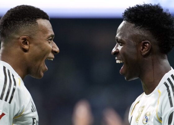 Xabi Alonso crava Vinicius Jr. como ‘fundamental’ no Real Madrid: ‘Gosto de ver ele sorrindo’
