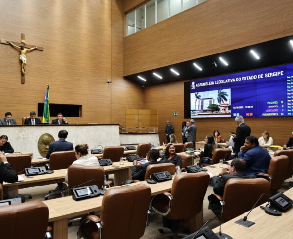 Alese aprova por unanimidade reajuste salarial para servidores do Tribunal de Contas de Sergipe