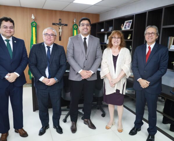 Alese e Academia Sergipana de Letras Jurídicas firmam Acordo de Cooperação Técnica