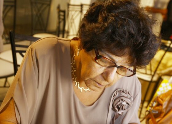 Morre a escritora Carmelita Pinto Fontes aos 92 anos