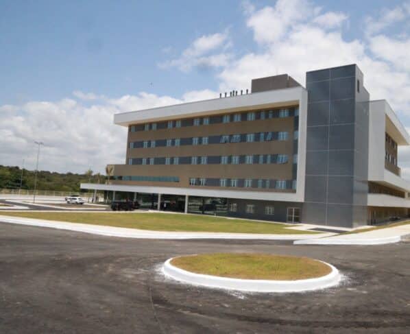Deputados visitam Hospital do Câncer de Sergipe