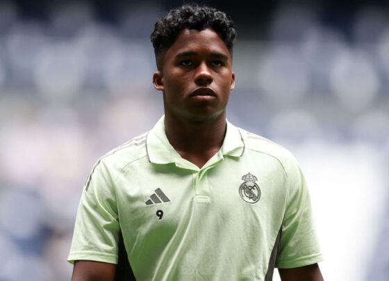 Endrick busca chance com Xabi Alonso para sair do ‘fim da fila’ no Real Madrid; veja situação e até possível saída no futuro