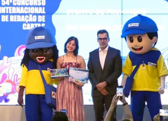 Estudante sergipana recebe premio nacional do Concurso de Redacao de Cartas – FaxAju
