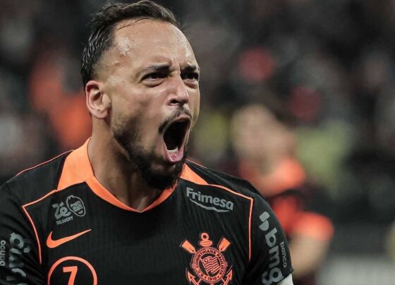 Maycon não crava permanência no Corinthians e desabafa sobre ano turbulento na política do clube: ‘Nos incomoda’