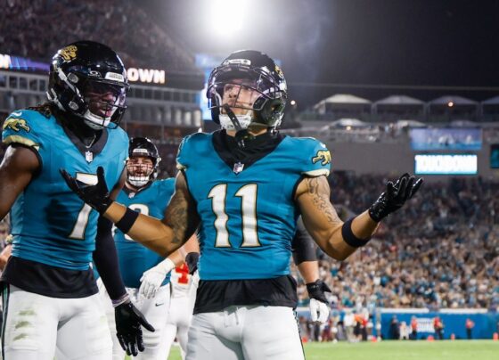 NFL: Trevor Lawrence faz segundo tempo de gala, e Jaguars viram sobre os Chiefs