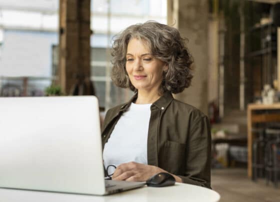 Novas versões de cursos de atendimento e comunicação estreiam na plataforma Sebrae | ASN Nacional