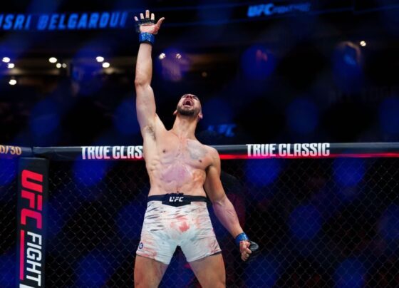 ‘Parça’ de Poatan ensaia ‘toque da morte’ de brasileiro e estreia no UFC com vitória no Canadá