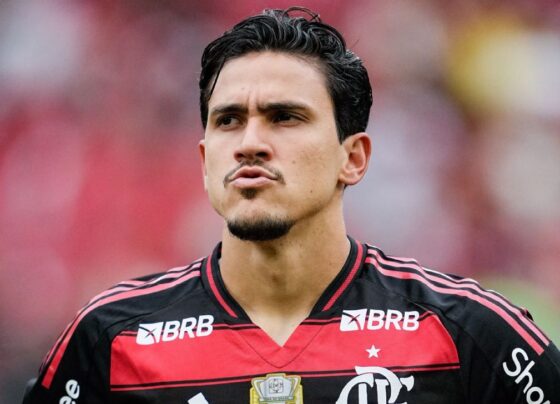 Pedro ficará três dias com braço imobilizado, e Flamengo não vê ‘lesão simples’; presença na Argentina é incerta