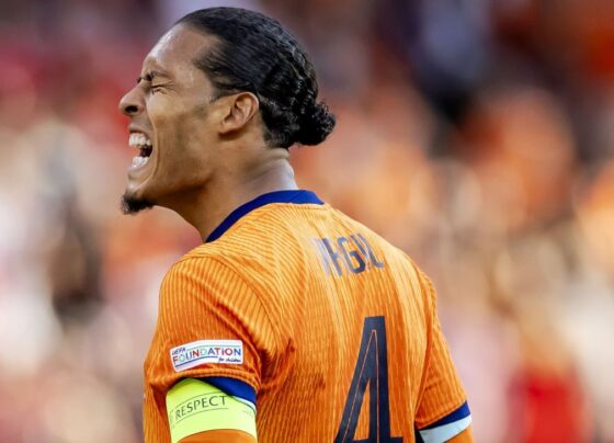 Por que Van Dijk usa nome diferente nas camisas de Liverpool e Holanda e o que assistir no Disney+