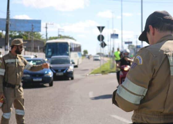 SMTT DE ARACAJU REALIZA BLOQUEIO E DESVIO DE TRÁFEGO NAS PROXIMIDADES DAS OBRAS DA PASSARELA BR-235 – FaxAju