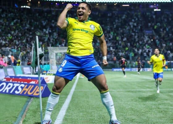 Vitor Roque merece chance na seleção? A resposta de Abel após atacante brilhar de novo no Palmeiras