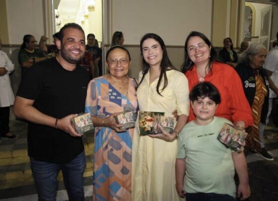 Yandra Moura participa da festa do Sagrado Coração de Jesus em Ribeirópolis – RO Acontece