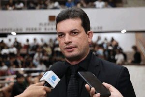 Alese realiza Sessão Especial em homenagem aos 50 anos do curso de Enfermagem da UFS