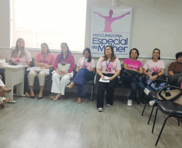 ´Outubro Rosa´ na Alese promove roda de conversa e reforça importância da saúde integral da mulher