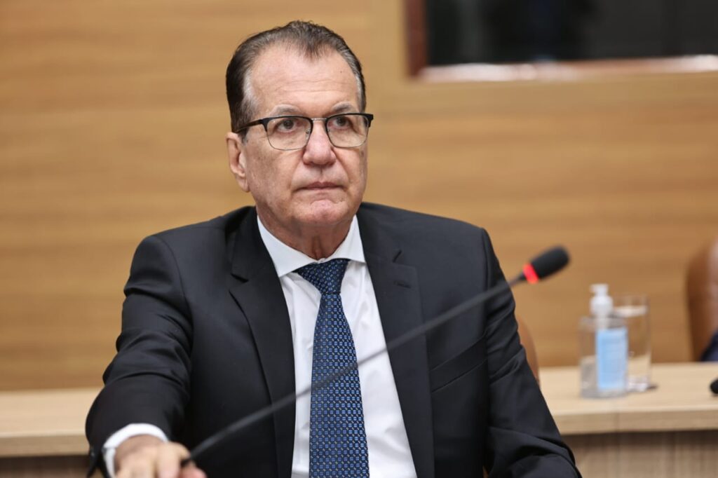 Adailton Martins lamenta morte de policial rodoviário federal durante teste físico em Aracaju