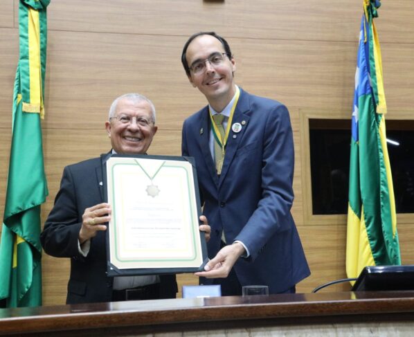 Alese outorga Medalha da Ordem do Mérito Parlamentar à Fundação Arquidiocesana de Cultura