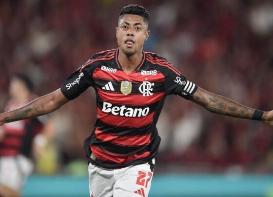 Bruno Henrique faz dois, Flamengo vence o Sport, ‘dorme’ na liderança do Brasileirão e pressiona Palmeiras