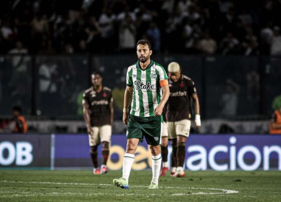 Com ‘lei do ex’ de Nenê, Vasco sofre virada do Juventude e se complica na busca por vaga na Libertadores