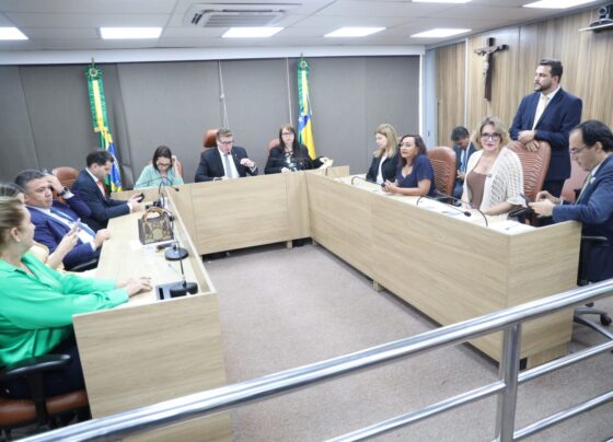 Deputados aprovam PEC, em 1° turno, que amplia proteção contra discriminação