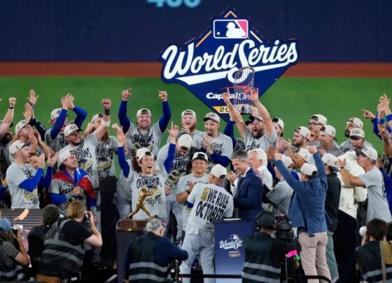 Dodgers arrancam virada incrível sobre os Blue Jays e faturam a World Series da MLB
