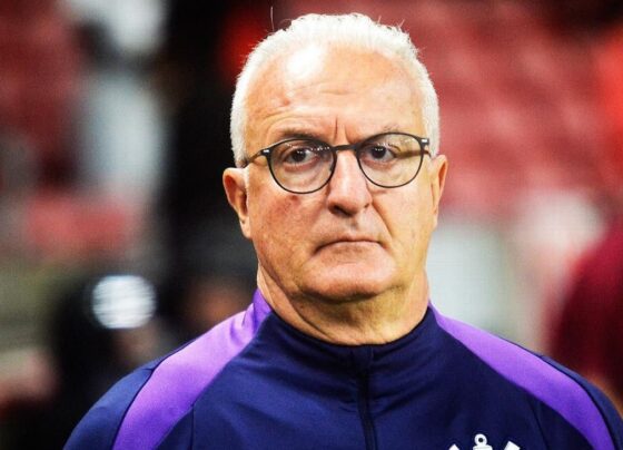 Dorival explica ausência de Memphis e promete Corinthians com outra atitude na Copa do Brasil