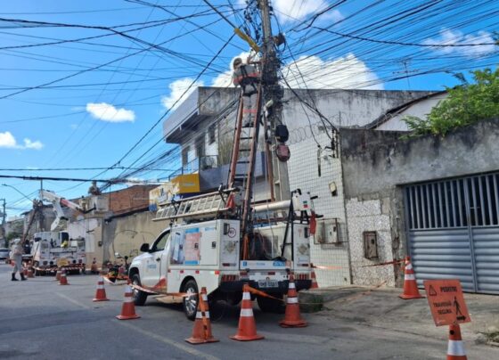 Energisa inicia retirada de cabos irregulares de telefonia e internet no Centro – FaxAju