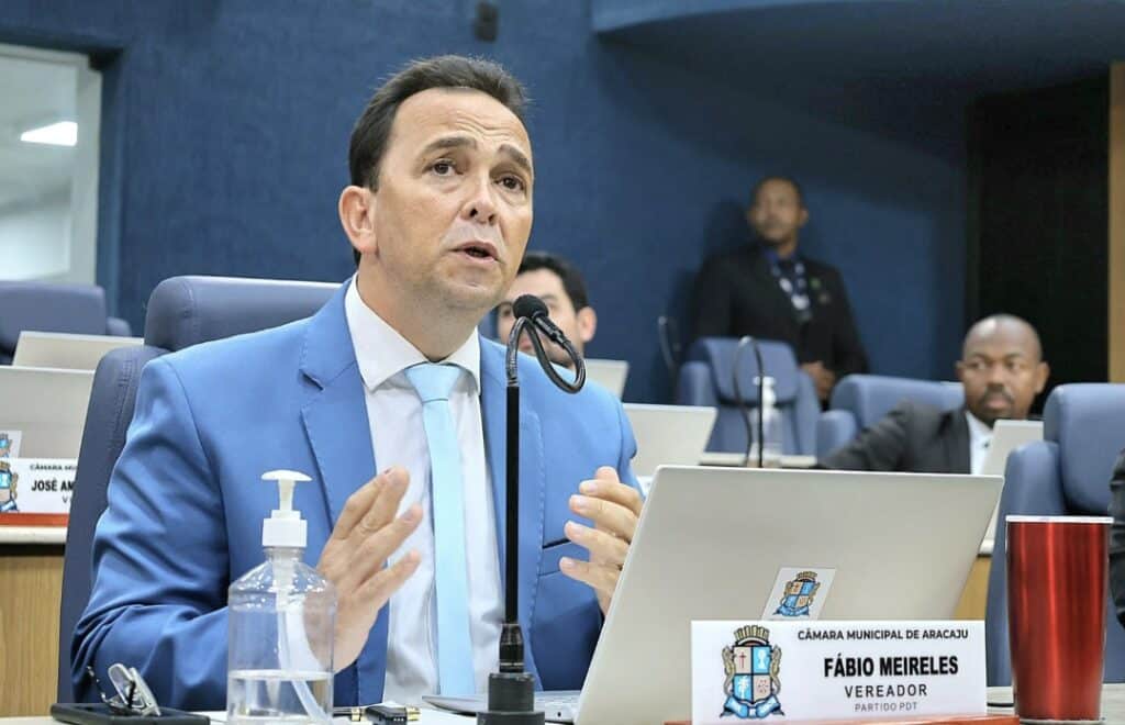 Fábio Meireles (PDT) cobra solução para falta de seringas para insulina e Prefeitura anuncia compra emergencial