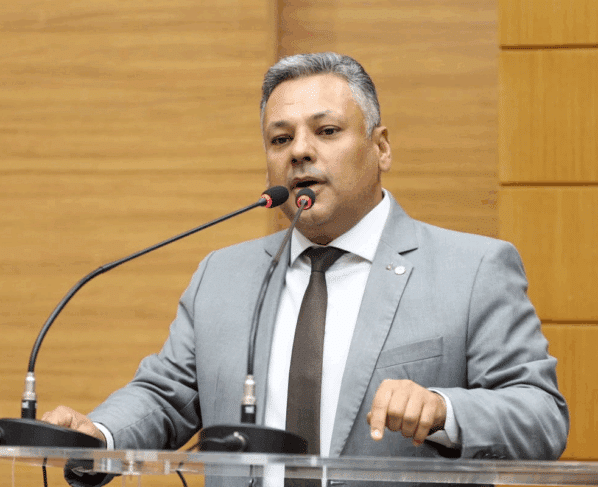 Ibrain de Valmir cobra explicações da Energisa sobre constantes quedas de energia em povoado de Lagarto