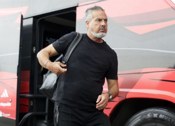 Lance igual ao de Gómez? Boto ironiza vermelho de volante do Flamengo: ‘Pena as regras no Rio serem diferentes’